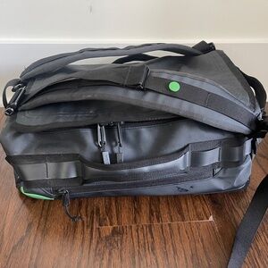 Baboon to the moon black overnight bag mini 32L